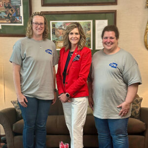 Sen. Bartolotta poses with Tracie Sypin and Shanna Meyers of the Greene County Drug & Alcohol Prevention Program in her Harrisburg office.